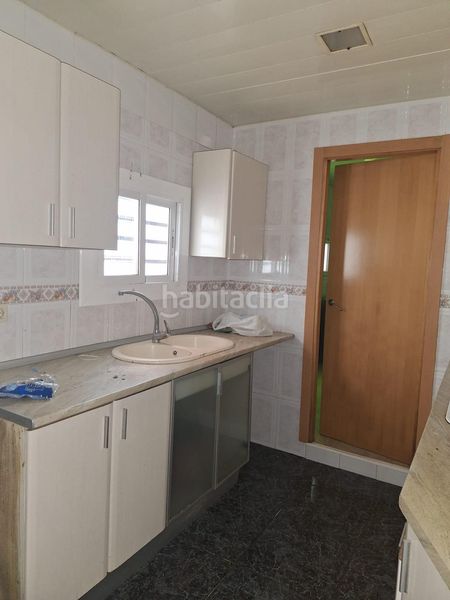 Foto 3a29b71d-f0f4-4114-8f1c-7e6d08f38d72. Casa a Can Rull Sabadell