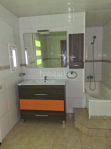 Foto 41925f7a-2b13-4b9c-9b71-f37c7f4563ce. Casa a Can Rull Sabadell