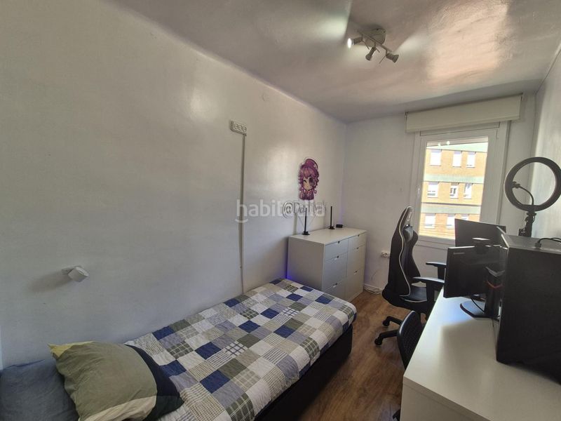 Foto ae5b7557-9d4f-4808-999b-2c1469ef91da. Pis amb calefacció a Creu Alta Sabadell