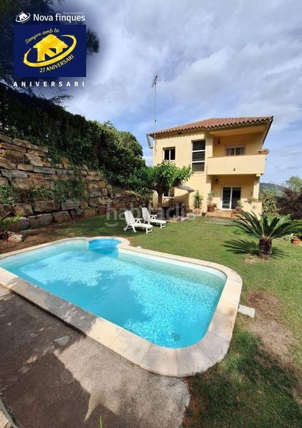 Foto 5cd0885e-3a8d-4dec-863d-9adbde42fadd. Casa amb calefacció aparcament piscina a El Racó-Sant Feliu del Racó Castellar del Vallès