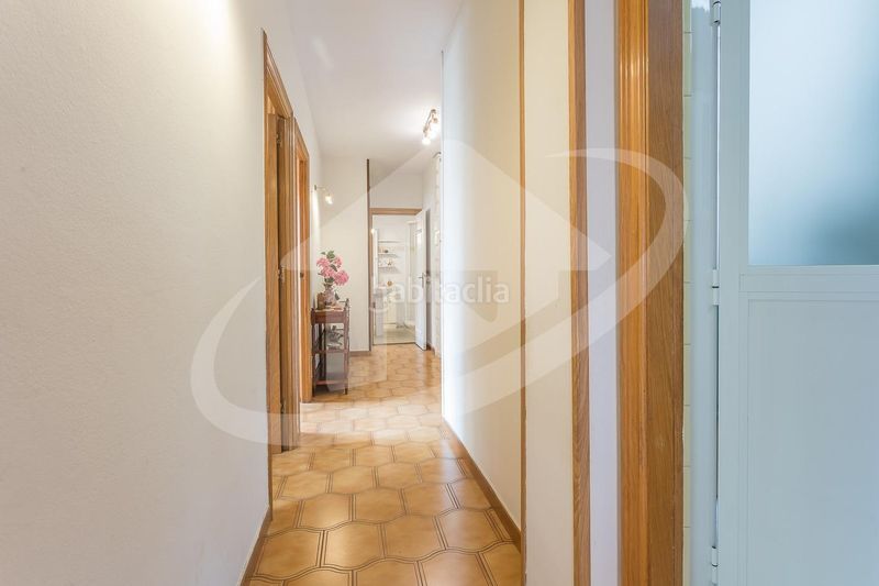 Foto 5d68f12b-61bc-441b-bc01-969ee54f50a4. Appartement avec chauffage dans Eixample Sabadell