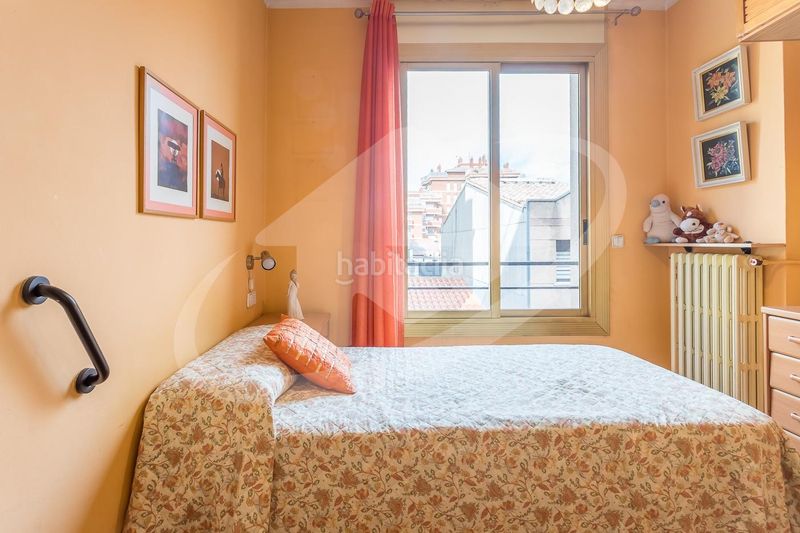 Foto d966c6b7-84bf-46ee-9f15-eaba24b3fbb7. Appartement avec chauffage dans Eixample Sabadell