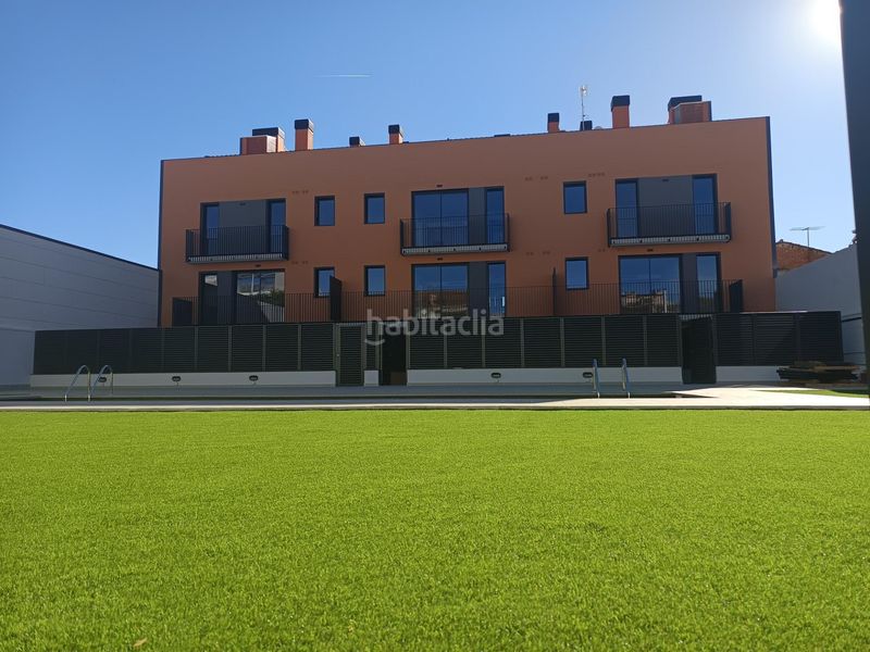 Foto 75583421-a9f4-4335-98af-10a399c196ba. Planta baixa amb calefacció aparcament piscina a Sabadell