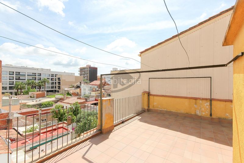 Foto 350c728d-69a9-41c7-9366-43089cb41328. Casa amb calefacció aparcament a Sol i Padrís - Sant Oleguer Sabadell