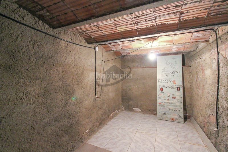Foto 660c8c3a-9766-451f-ae0b-c43ef59ca097. Casa amb calefacció aparcament a Sol i Padrís - Sant Oleguer Sabadell