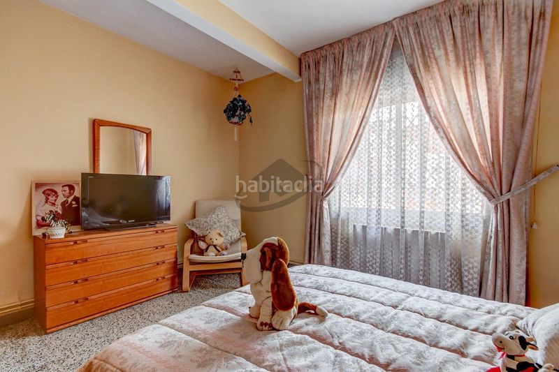 Foto 6f76f21d-b847-43c3-93a7-49d56a49a00a. Casa amb calefacció aparcament a Sol i Padrís - Sant Oleguer Sabadell