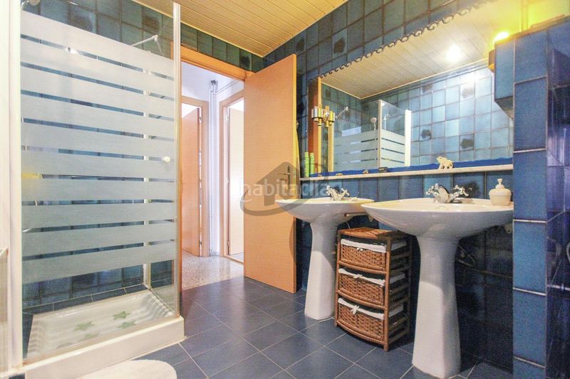 Foto e981f12b-4f0f-4f1c-a790-1135a64e91c6. Casa amb calefacció aparcament a Sol i Padrís - Sant Oleguer Sabadell