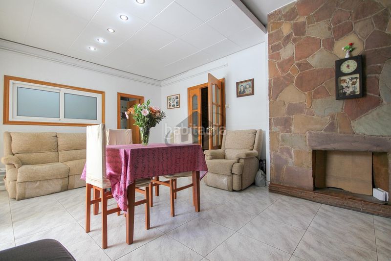 Foto f5c65638-7c0e-4cc0-b6d2-04a909b11166. Casa amb calefacció aparcament a Sol i Padrís - Sant Oleguer Sabadell