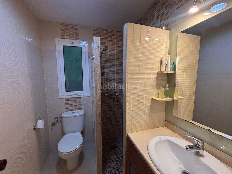 Foto f0c3ebfb-df85-4842-913d-0e95dc4afcc0. Casa amb calefacció a Creu de Barberà Sabadell