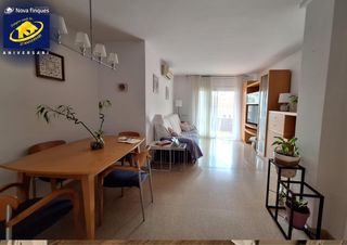 Piso en Eixample - Can Bogunyà. Piso luminoso con balcón, parking y trastero en el centro