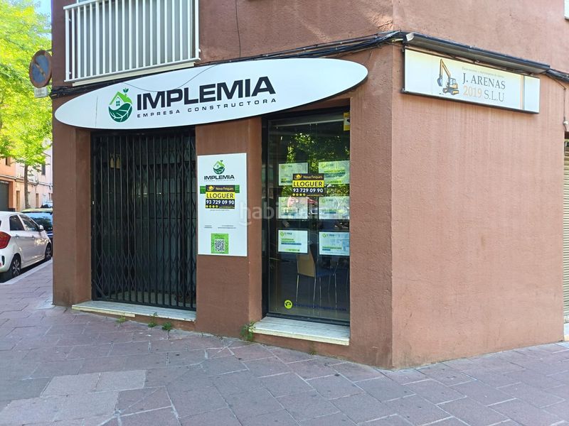 Foto 46db2907-5ca0-40cd-85ed-7f3787e671f7. Alquiler local comercial magnífico local comercial en chaflán en Barberà del Vallès