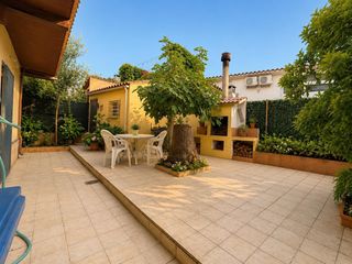 Casa a Ca n´Esteper-Can Gorgs-Can Gorgs II. Una de esas casas a cuatro vientos que salen muy pocas veces al