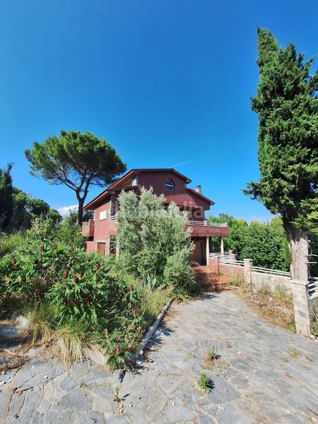 Foto 8bfc198f-ed65-4a7c-a5bf-211d761e0a20. Chalet with heating parking in Sant Llorenç Savall