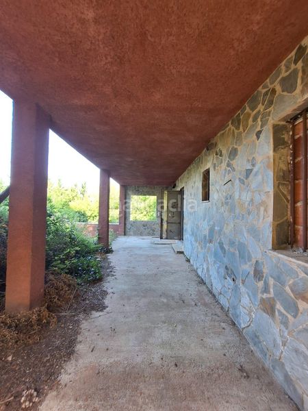 Foto cf585b0e-f930-4177-bdef-dfc0237e3ed1. Chalet with heating parking in Sant Llorenç Savall
