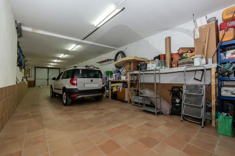 Foto c48ef390-75f8-4701-8ec8-a5c07c3a69f1. House with parking in Poble - Casc Antic Castellar del Vallès