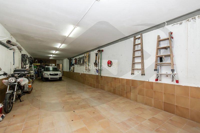 Foto e7e3f294-5b00-4c24-9681-b8e3496a12cb. House with parking in Poble - Casc Antic Castellar del Vallès
