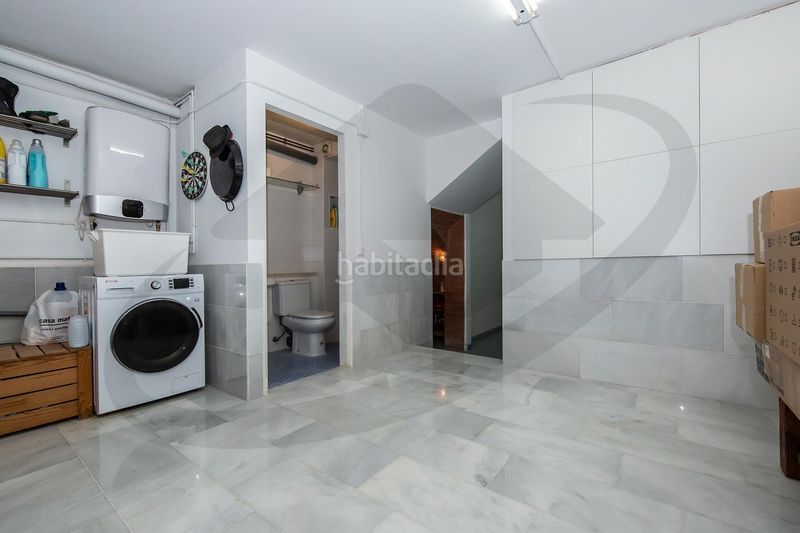 Foto edbd3e15-c770-41ed-90b0-fd65e18f287d. House with parking in Poble - Casc Antic Castellar del Vallès
