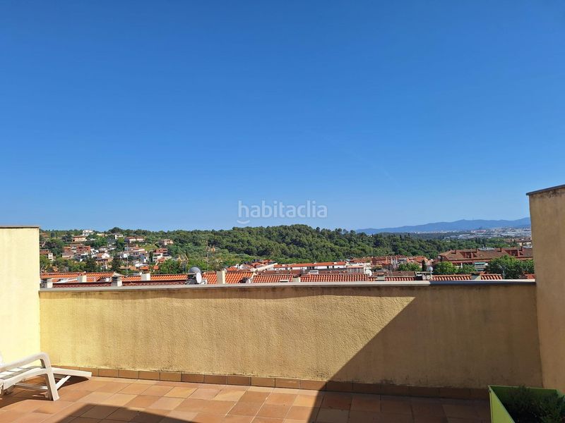 Foto 06b112a4-406d-487f-b724-508650bc3e97. Casa adossada amb calefacció aparcament a Eixample - Can Bogunyà Castellar del Vallès