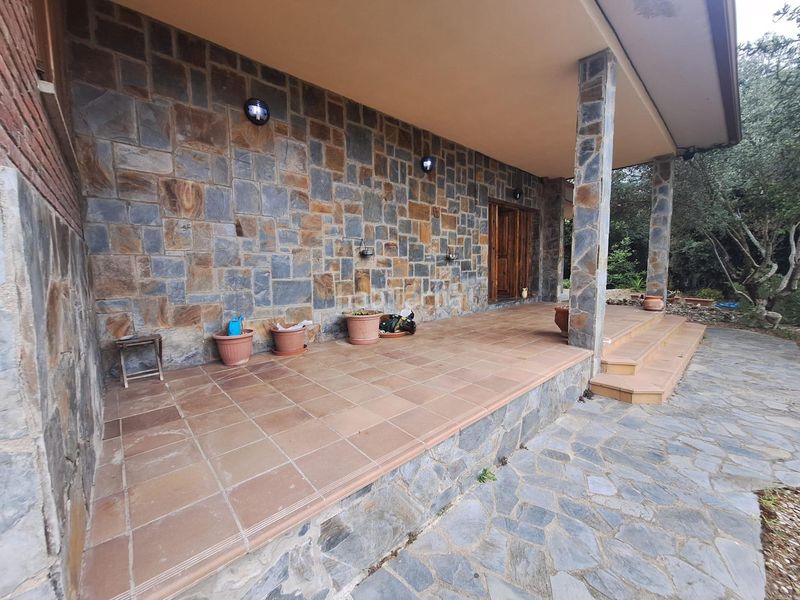 Foto 092cfa4c-fe61-49e4-be86-ef94d8a885a2. Country house with parking in El Racó-Sant Feliu del Racó Castellar del Vallès