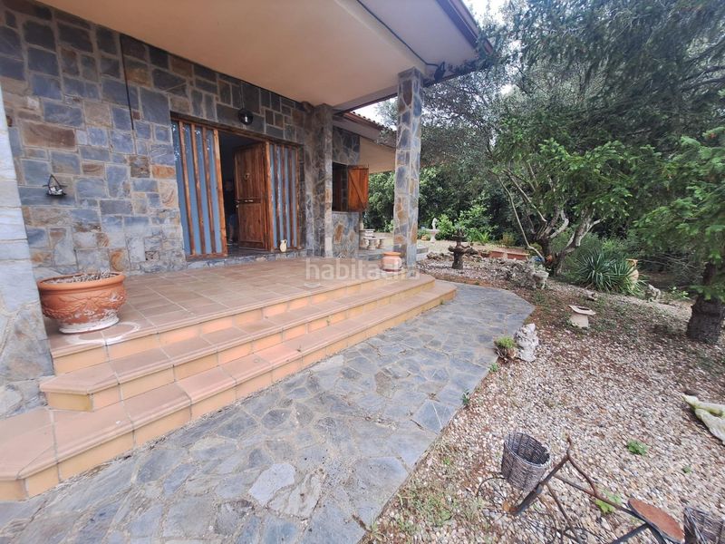 Foto 9c69064f-5e58-4a82-8d6d-8f542f81a78d. Country house with parking in El Racó-Sant Feliu del Racó Castellar del Vallès