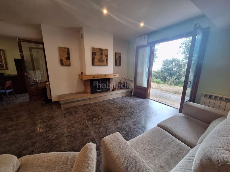 Foto d2e96b8e-21db-48e0-8599-1140a72c489b. Country house with parking in El Racó-Sant Feliu del Racó Castellar del Vallès