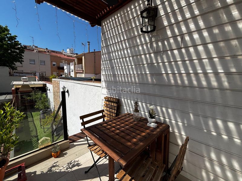 Foto 1b8dafe6-cf5b-479e-a514-90d3070b1a58. Casa amb calefacció aparcament a Creu Alta Sabadell