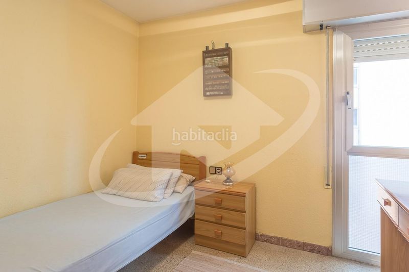 Foto e7824c20-40ea-4cc7-8e06-48b755e8de61. Pis amb calefacció a Sol i Padrís - Sant Oleguer Sabadell