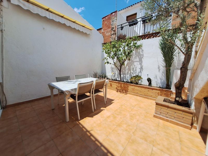 Foto e3ae48a5-ce46-4f62-8c7d-b4e3355d8a60. Casa adossada amb calefacció aparcament a Poble - Casc Antic Castellar del Vallès