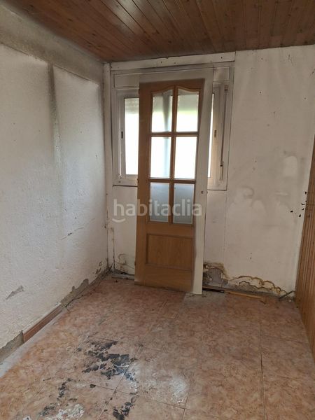 Foto 2c7a241b-bef0-4702-924d-411ffc63b5bb. Masia amb aparcament a Vacarisses