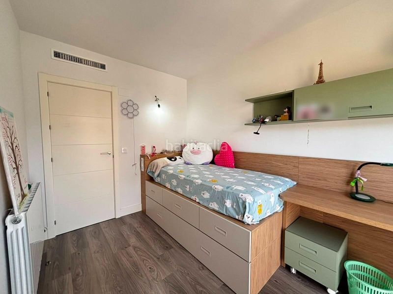 Foto fa146f85-5610-488c-b6b8-ed738293f342. Flat with heating parking pool in Centre Sabadell