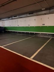 Aparcament cotxe  Carrer filadors dels. Plaza de parking en eix macià  sabadell