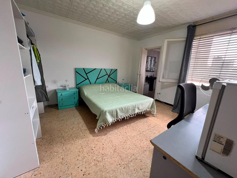 Foto 022fc89f-d43e-489d-b79a-db804b4e303d. Casa amb aparcament a Ca n'Oriac Sabadell