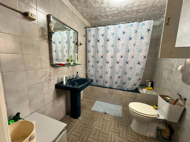Foto 7ba75d1d-e4a4-45e2-8797-7f117f3c8fe6. Casa amb aparcament a Ca n'Oriac Sabadell