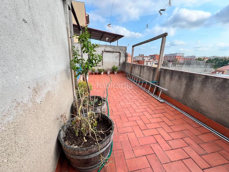Foto 8f30dab0-88f0-4bb8-a82a-391e56d56298. Casa amb aparcament a Ca n'Oriac Sabadell