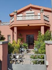 Casa a Sentmenat. Especatacular casa en pedrasanta, con solarium y mucho mas