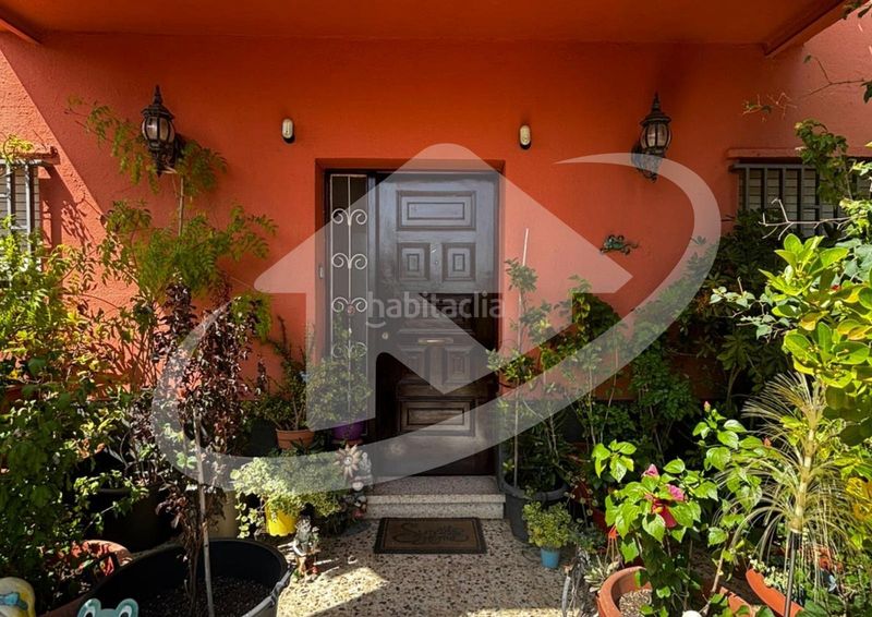 Foto 57e03bb8-3b6b-4533-9799-e454da080237. Casa amb calefacció aparcament a Sentmenat