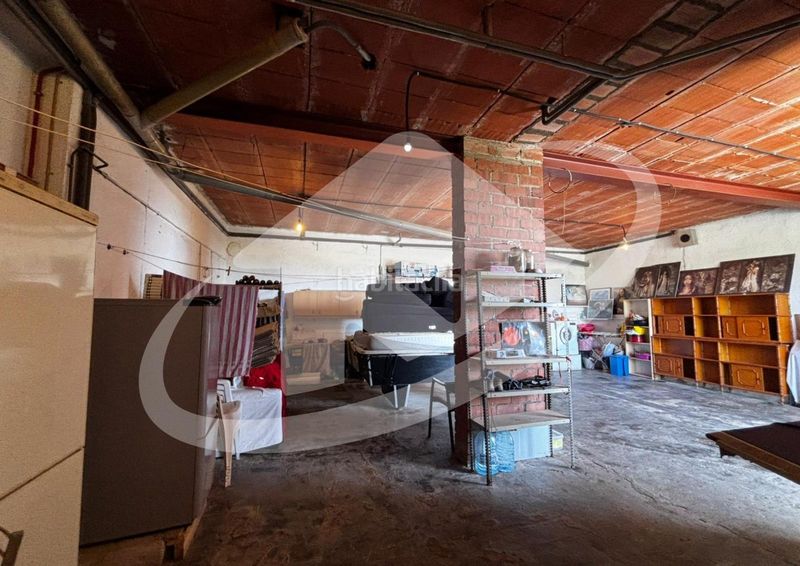 Foto f8879fb0-6162-4d45-9e20-b776419ae8eb. Casa amb calefacció aparcament a Sentmenat