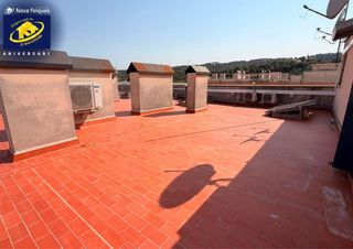 Flat in Sentmenat. Oportunidad amplio piso de 3 habitaciones en sentmenat