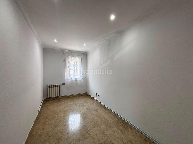 Foto a6328fc6-39e5-44fa-85e5-83e98fb2eadc. Pis amb calefacció a La Roureda Sabadell