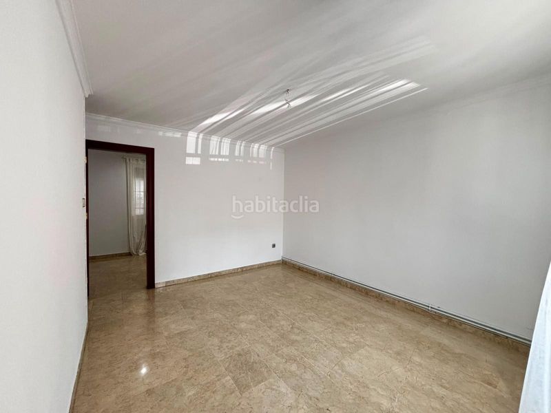 Foto dd971dfa-6a82-4c50-97fb-fa4f4cf865dd. Pis amb calefacció a La Roureda Sabadell