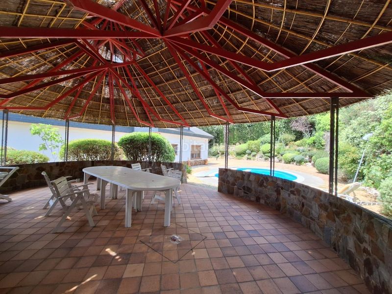 Foto 1b8fef89-a43c-4481-a3b9-72dca9f33e7b. Casa amb calefacció aparcament piscina a Airesol Castellar del Vallès