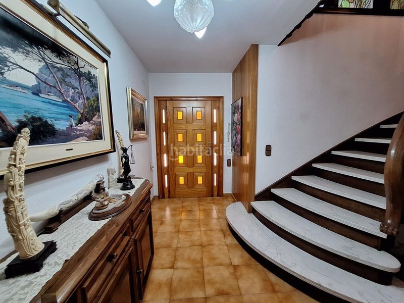 Foto d0fba400-029d-47c5-94b8-b06c8e16bd09. Casa amb calefacció aparcament piscina a Airesol Castellar del Vallès