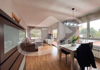 Appartement  Batllevell de. Piso en creu alta para entrar a vivir