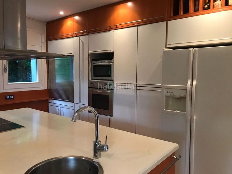 Foto 1229b21d-b657-47e0-be6c-9319eb21ca9f. Casa con riscaldamento parcheggio piscina in Golf-Can Trabal Sant Cugat del Vallès