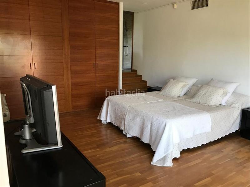 Foto 36a88fb6-3280-4bf2-af5d-5895abf08267. Casa con riscaldamento parcheggio piscina in Golf-Can Trabal Sant Cugat del Vallès