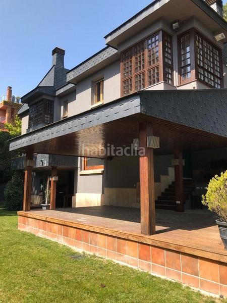 Foto 64c7770f-407f-49d3-9fcf-6994f0e8b454. Casa con riscaldamento parcheggio piscina in Golf-Can Trabal Sant Cugat del Vallès