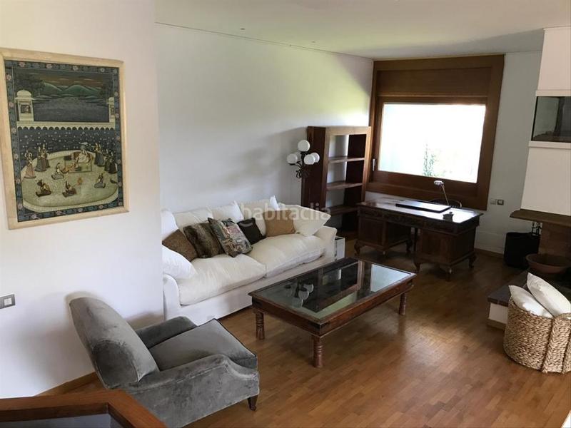 Foto c170d0ed-af23-417b-863f-391f40da7af8. Casa con riscaldamento parcheggio piscina in Golf-Can Trabal Sant Cugat del Vallès