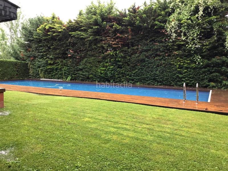 Foto d35230af-8fba-496b-b77d-8def332a8236. Casa con riscaldamento parcheggio piscina in Golf-Can Trabal Sant Cugat del Vallès