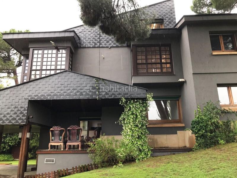 Foto eaea2e4a-d789-46bc-9099-465ed8fb146a. Casa con riscaldamento parcheggio piscina in Golf-Can Trabal Sant Cugat del Vallès