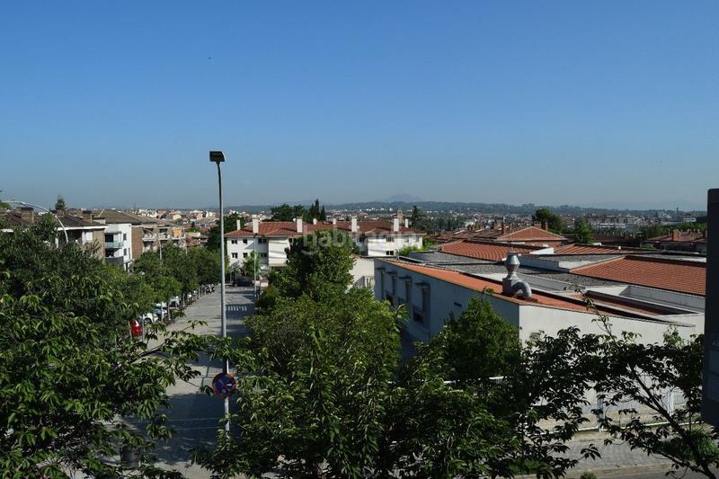 Foto 30d951b9-5de6-4fd7-bb44-3f150ec7cd68. Rent penthouse with heating pool in Eixample Sant Cugat del Vallès